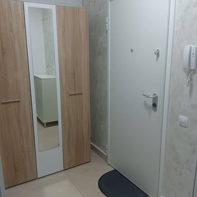 Miete einer komfortablen, möblierten 1-Zimmer-Wohnung, 35 m², Titan, 3. Bezirk, Bukarest, Rumänien